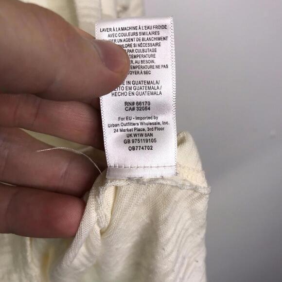 We The Free People Top Womens M Burnout V Neck Short Sleeve Cream Loose Fit - Picture 8 of 8